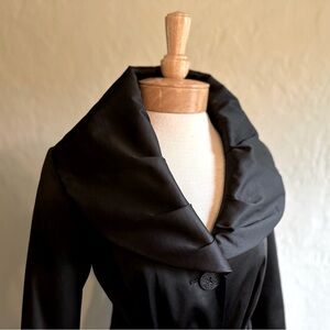 TAHARI - Dress Trench Coat - Satin-Feel for Cocktail or Formal - Size S - Black